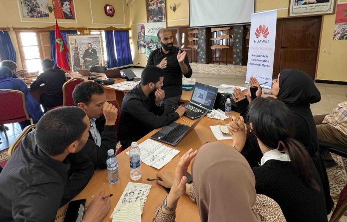 Sidi Ifni Tech Week : Huawei Maroc et FINDERS Ensemble pour Promouvoir les Nouvelles Technologies et l’Entrepreneuriat